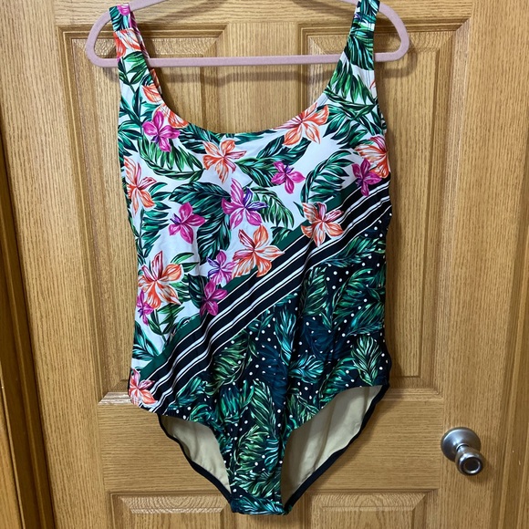 Nwt Swimsuits For All Tank Style Adjustable Strap One Piece - Picture 2 of 4